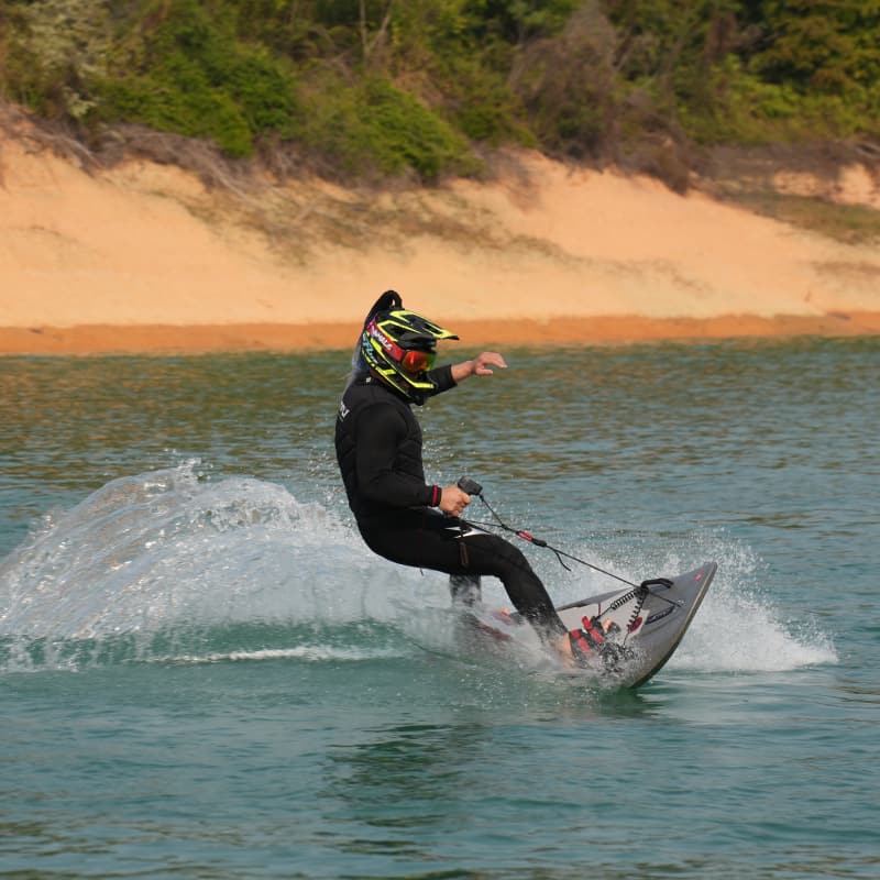 electric wave power surfboard