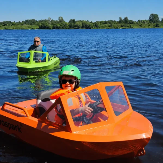 electric mini jet boat